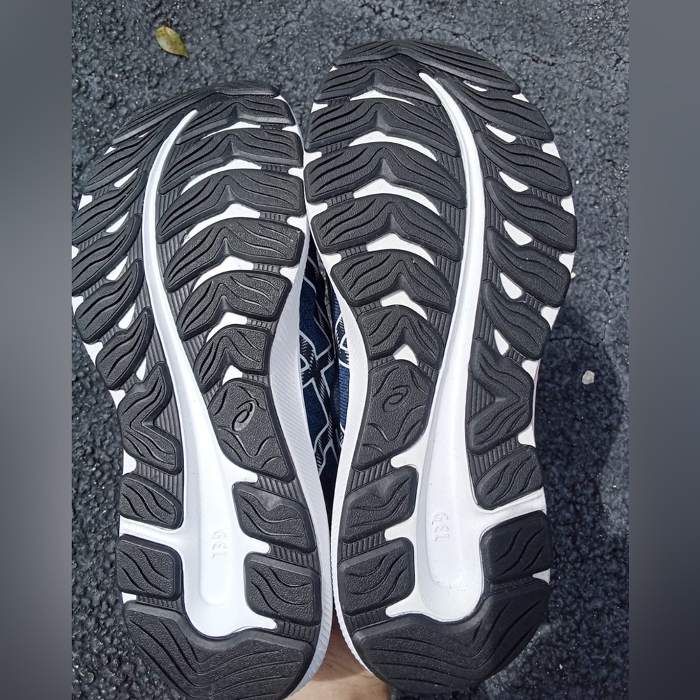 ASICS Women’s Gel-Excite 9 - Picture 4 of 6